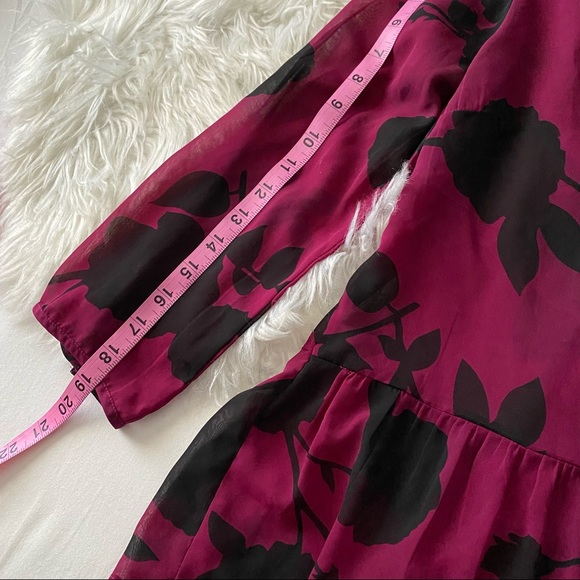 Peplum • Sheer Black Floral Blouse - Picture 4 of 10